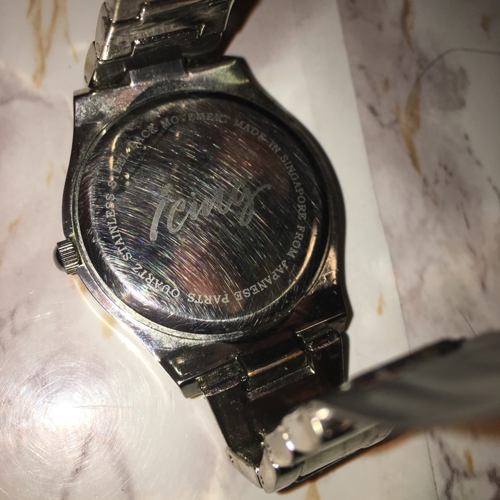 Watch - Picture 4 of 8